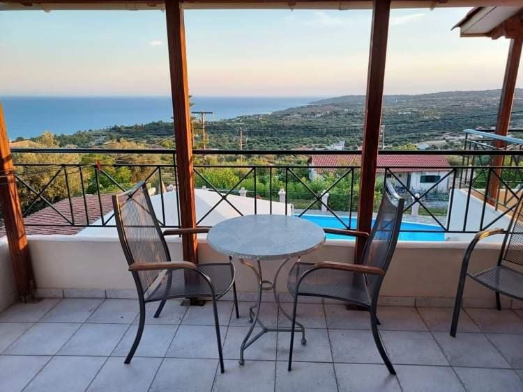 Nostos Aparthotel Mousata ภายนอก รูปภาพ