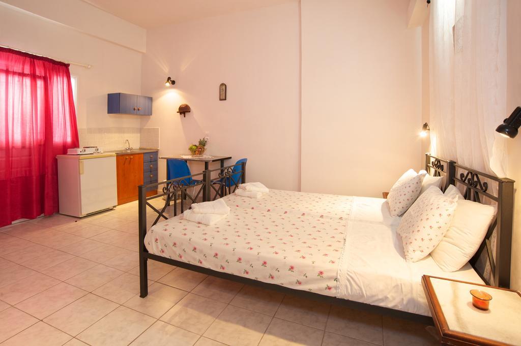 Nostos Aparthotel Mousata ภายนอก รูปภาพ